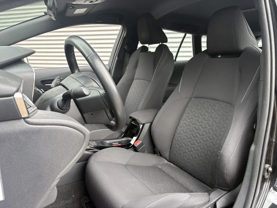 Toyota Corolla Touring Sports 1.8 Hybrid Business | Camera | Adaptieve Cruise | Airco | Apple Carplay/Android Auto