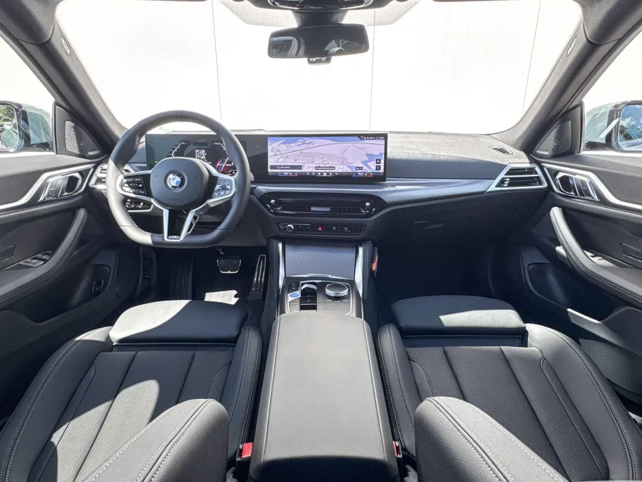 BMW i4 eDrive40