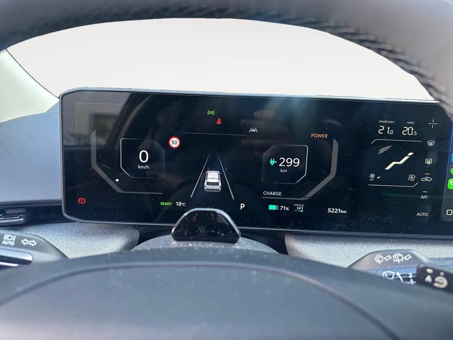 Kia EV4 Plus Advanced 58.3 kWh | Harman Kardon | Lederen Bekleding | panorma Schuif/Kanteldak | fabrieksgarantie t/m 3-2033 + 3x 1 jaar