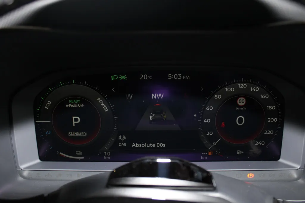 Nissan Juke 1.6 Hybrid N-Connecta | Navigatie | Automaat | LM wielen | Achteruitrijcamera | Parkeersensoren voor en achter | Apple carplay & Androidauto | Climate controle | Cruise controle |