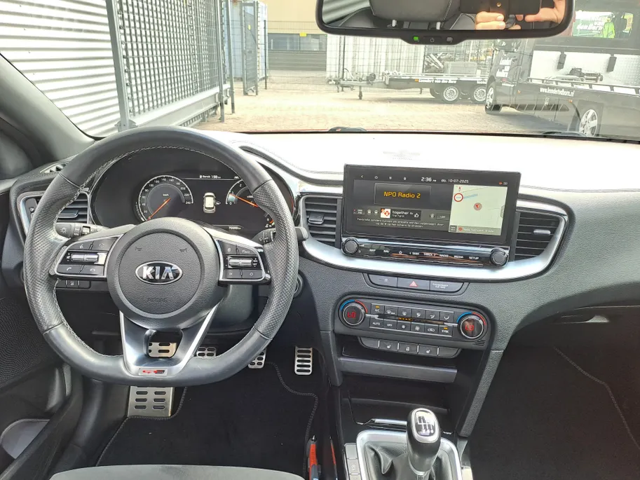 Kia ProCeed 1.0 T-GDI GT-Line | Navigatie | Elektr. schuif/kanteldak | Camera | Apple Carplay/Android Auto Stoel en stuur verwarming | Sensoren
