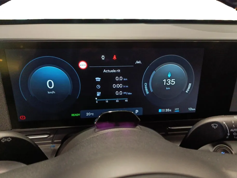 Hyundai Kona Electric Long Range Pure Edition 64.8 kWh | VERSCHILLENDE KLEUREN! | OP=OP | ACTIE