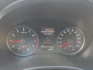 Kia Stonic 1.0 T-GDi MHEV DynamicLine | Cruise Control Adaptief | Achteruitrijcamera | Apple Carplay& Android Auto | LM Velgen | rijstrooksensor met correctie | Fabrieksgarantie t/m 15-02-2031 | Alseason Banden |