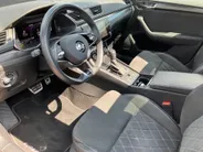 Škoda Superb 1.4TSI 160KW/218PK Sportline DSG · Panoramadak · Trekhaak · Camera + Parkeersensoren · Stoelverwarming  voor & achter ·